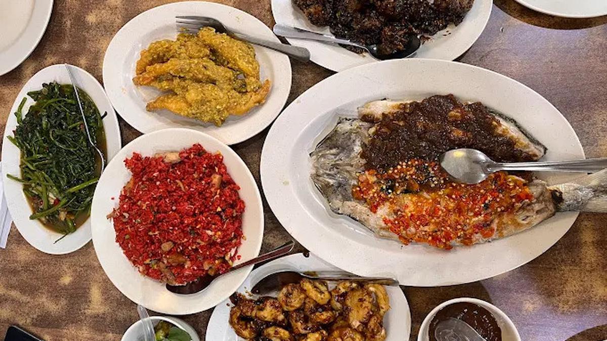 Makan Enak di Lingkar Selatan: RM Tirai Bambu, Rasa Autentik Cilacap
